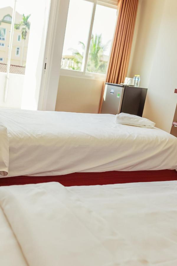 Douangpraseuth Hotel Виентиане Екстериор снимка